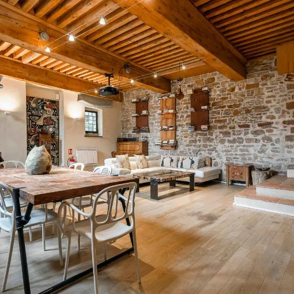 le loft du vieux lyon, hotel in Lyon