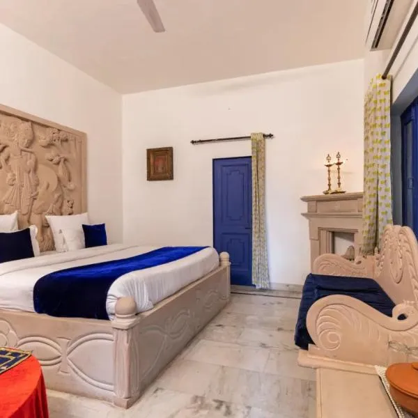 Harpalsar Haveli-A Luxury Home With Garden In Vaishali Nagar jaipur，位于斋浦尔的酒店