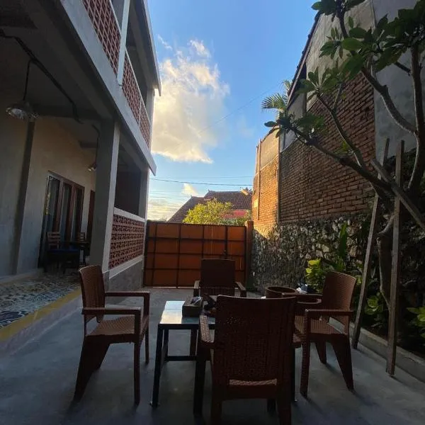 Br bed n bfast, hotel in Uluwatu