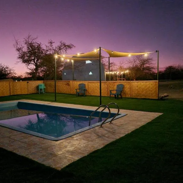 Domo en el desierto, hotel in La Huaica