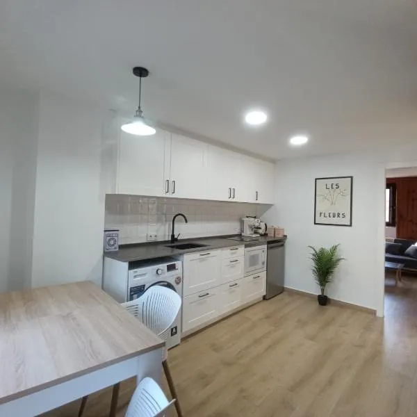 CASA MELCHOR II Villanúa, hotel in Villanúa