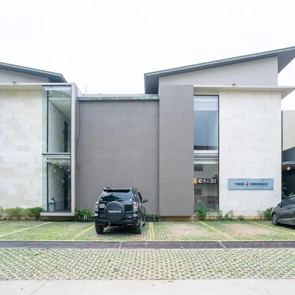 Three J Residence, ξενοδοχείο σε Τάνγκερανγκ