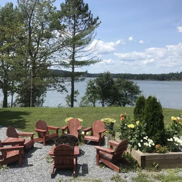 Woodhaven - Seaside Accommodations, hotel v destinaci Waweig