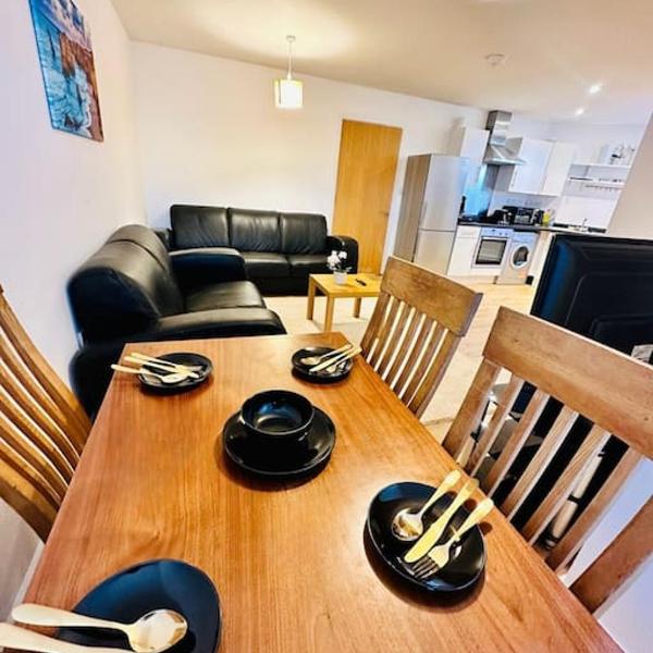 Stylish Central Apartment 2mins from major station, London