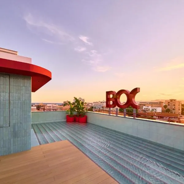 The Boc Hostels - Beach, hotel in Can Pastilla