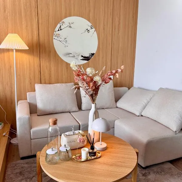 Onsen Landmark Ecopark, hotel v destinaci Cong Luận