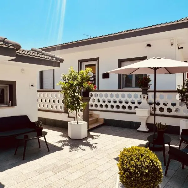 Kalasó Design Guest House - Rome Airport, hotel v destinaci Fiumicino