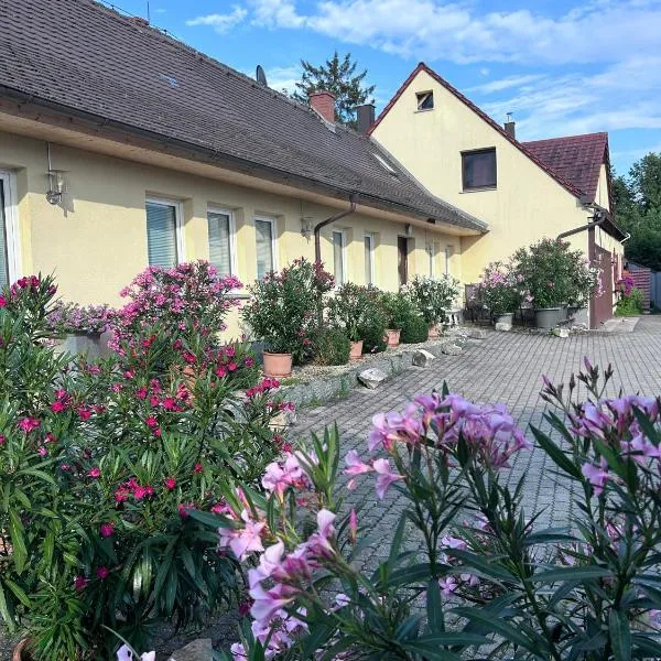 Seeland Lodge, ξενοδοχείο σε Hilpoltstein