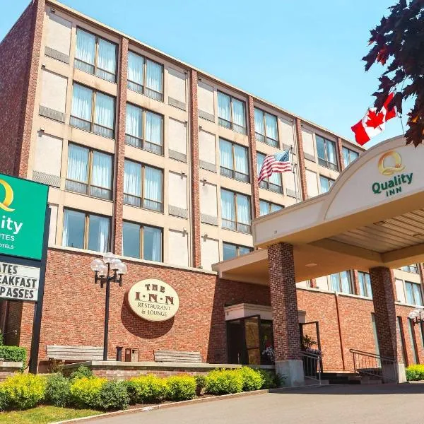 Quality Inn & Suites Downtown, hotel en Charlottetown