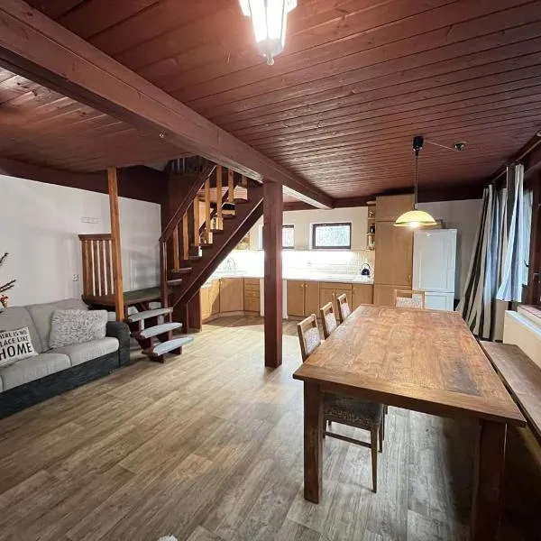 Chaloupka Krkonoše, hotel in Vysoké nad Jizerou