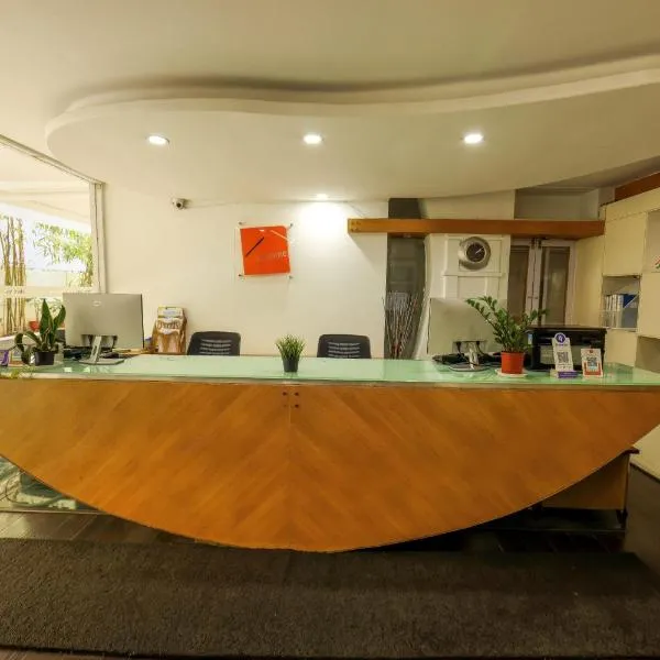Hotel Athome & Serviced Apartments by Deccan Serai Hotels, Hotel in Hyderabad