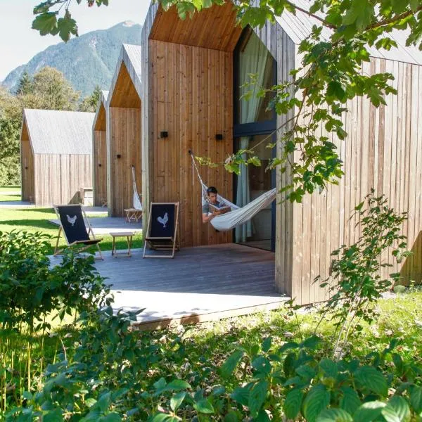 Cabino - Fresh Air Resort, hotel di Bovec