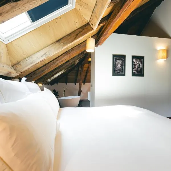 Villa Lorenzo Chambres & Restaurant Barcelonnette Hotel, hotel i Barcelonnette