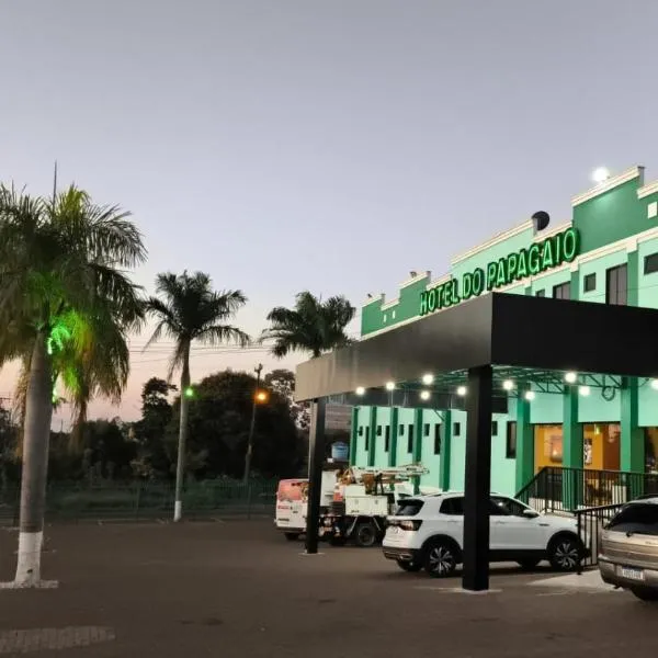 Papagaio Hotel, hotel in Guaíra