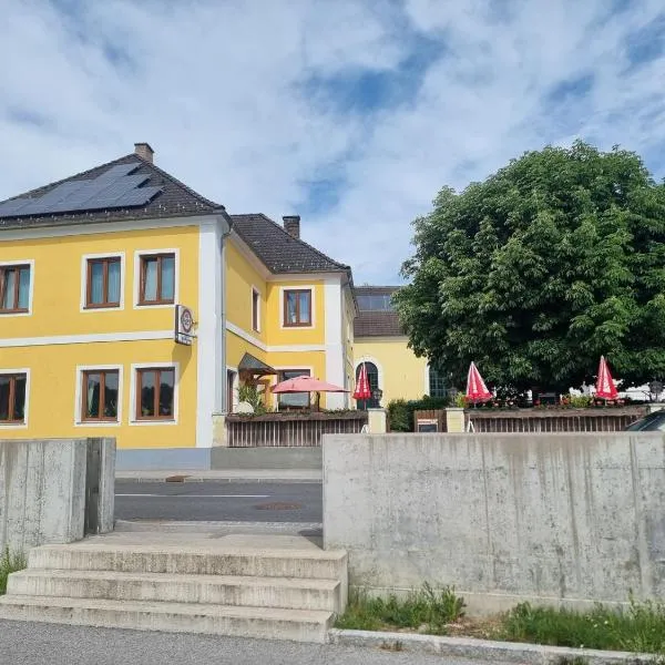Gasthof Weidenauer- Gabi's Café, hotel in Emmersdorf an der Donau