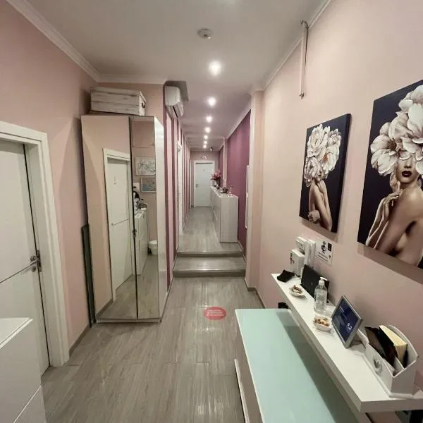 F.Rooms Napoli, hotel a Napoli