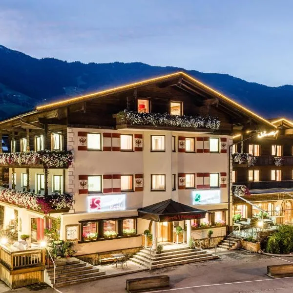 Hotel Standlhof Zillertal, hotel din Uderns
