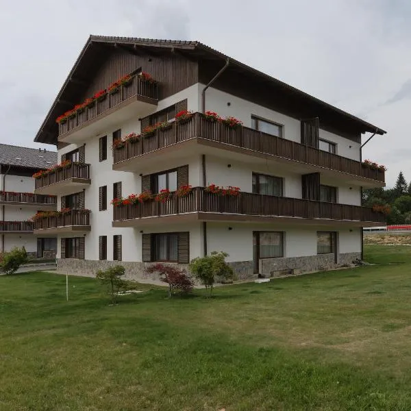 Grand Chalet Aparthotel: Poiana Brasov şehrinde bir otel
