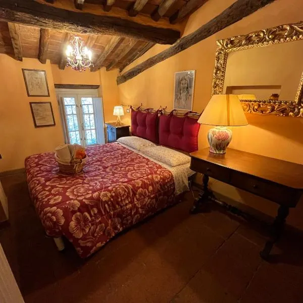 Storico Loft nel Cuore di Lucca, hotel en Lucca