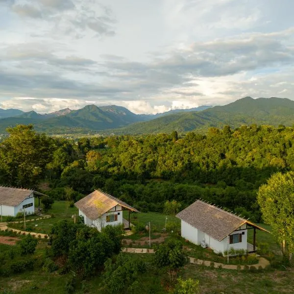 Utopua Resort Nan ยูโทปัวว์ รีสอร์ท น่าน，位于浦阿的酒店