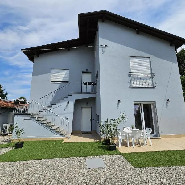 Villa Lilia, отель в Ароне