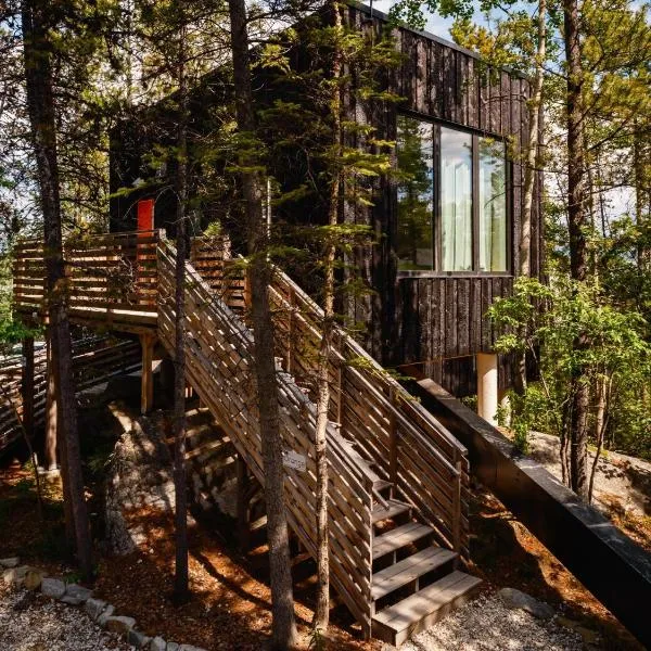 Black Spruce - Orange Door, ξενοδοχείο σε Γουάιτχορς