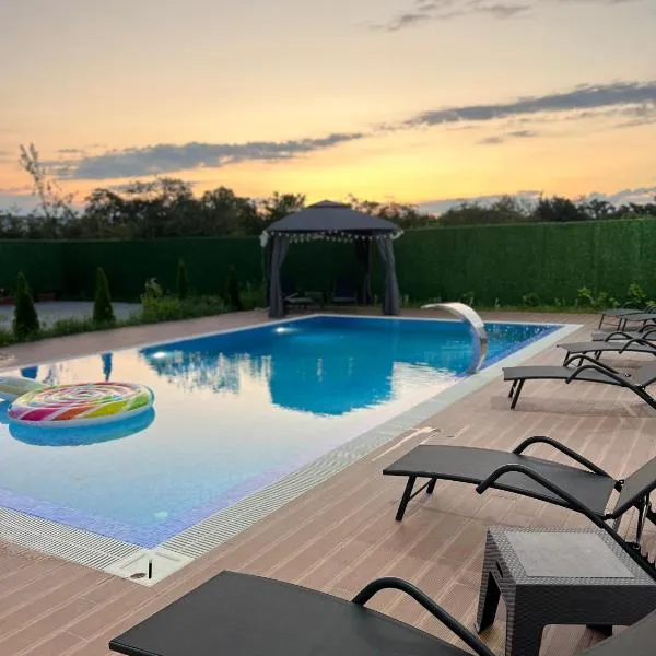 Villa Feel Georgia، فندق في باتومي