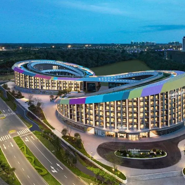 Xinsanchaba में, होटल Citadines Connect East Chengdu
