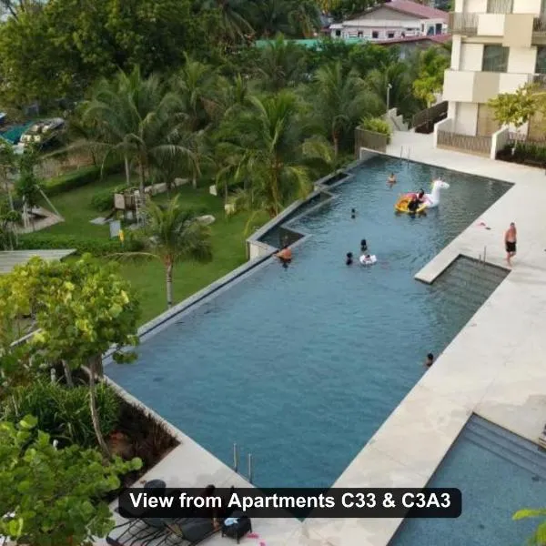 By the Sea- Pool and Sea View, hotel in Batu Ferringhi