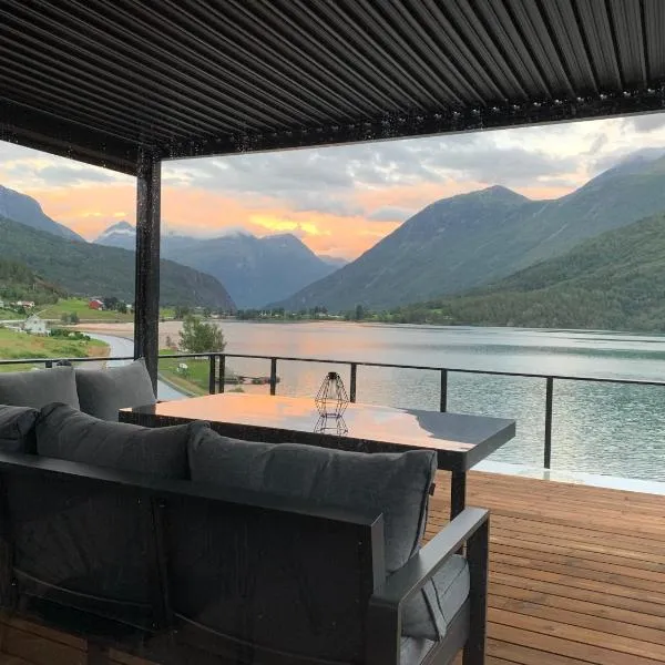 Stryn Golden Resort - Prince, hotel in Stryn