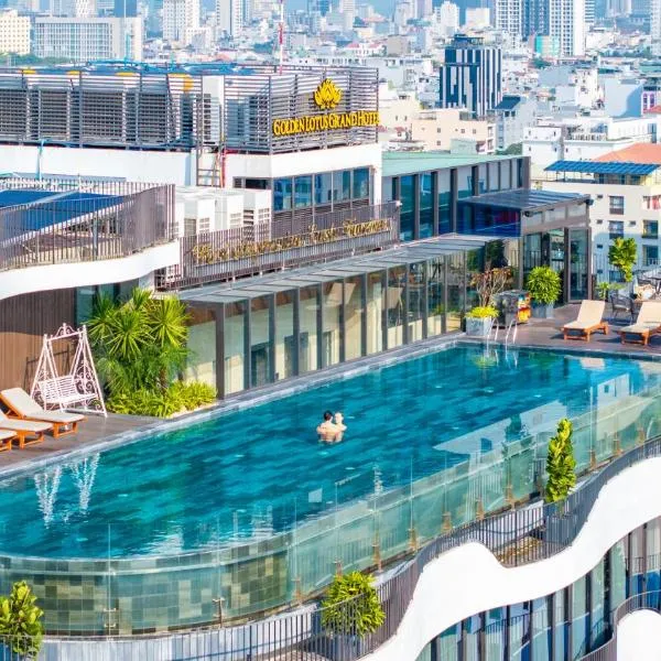 Golden Lotus Grand Da Nang - Panoramic Rooftop Bar & Daily Afternoon Tea, hotel in Danang