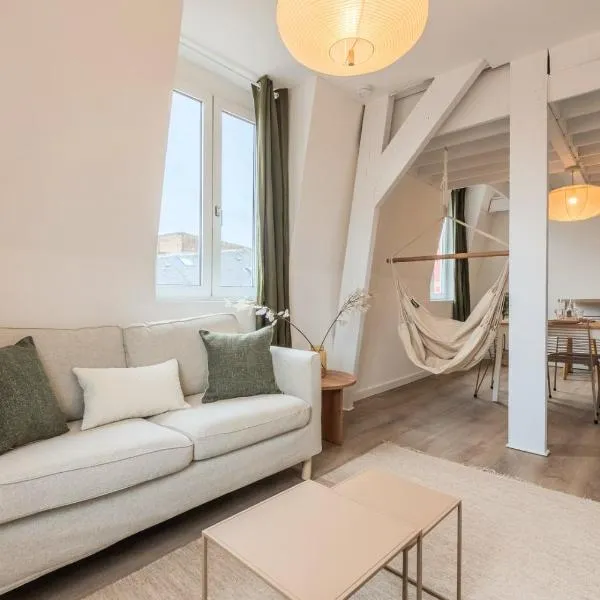 Functional & equipped duplex studio, Old Lille, hotel a Lille