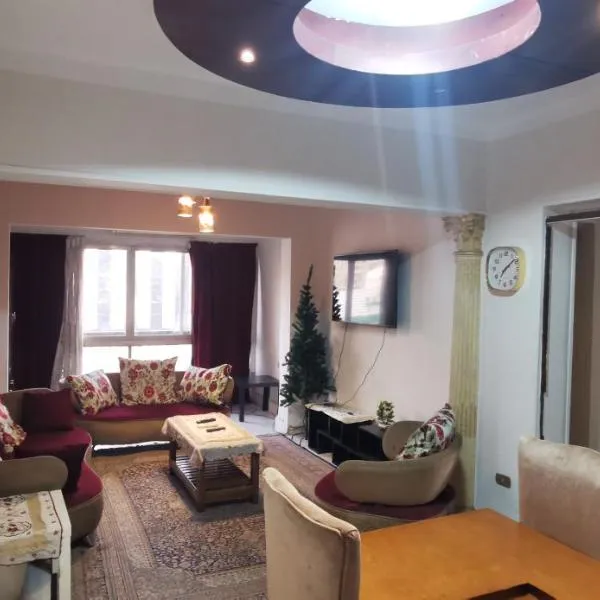 شقه فندقيه لوكس, hotel in Cairo