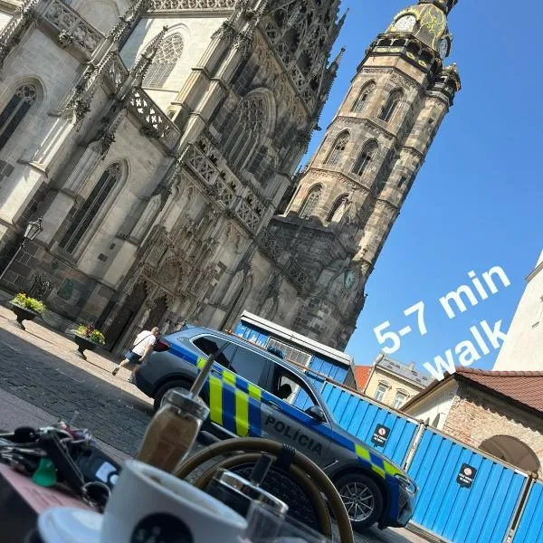 Old Town Single Room El Moly, hotel in Košice