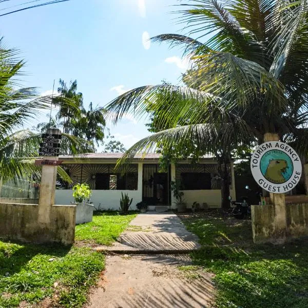 Capibara Hostel, hotel in Leticia