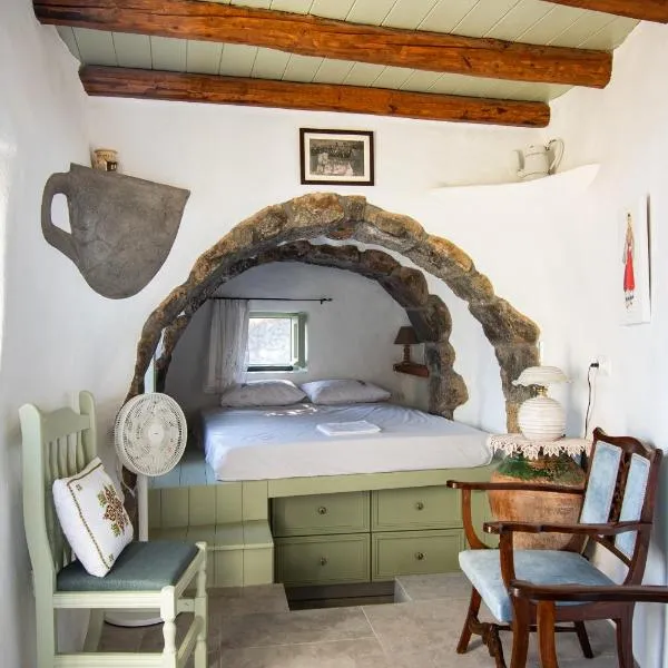 Messes Traditional Stone House with Amazing Sea View 2, hotel di Mandrakion