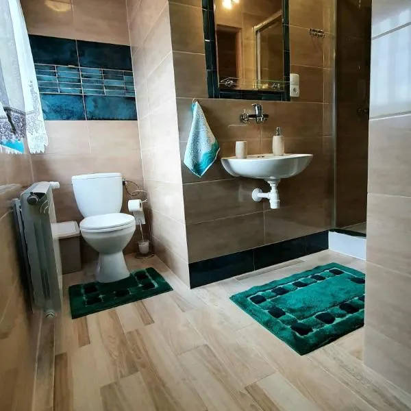 Noclegi u Basi, hotel in Klikuszowa