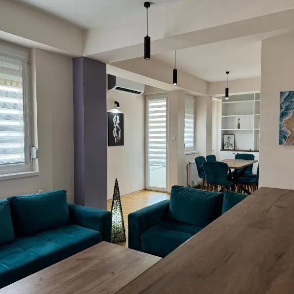 Modern Skopje apartment, hotell i Skopje