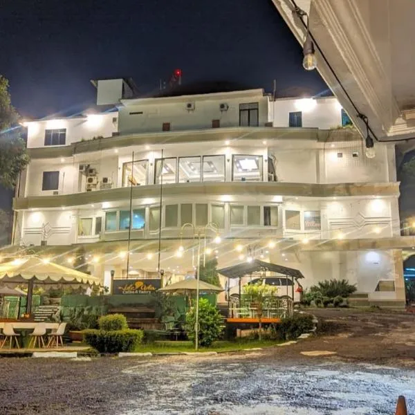 Urbanview by Millenium Hotel, hotel v destinaci Pangkalpinang