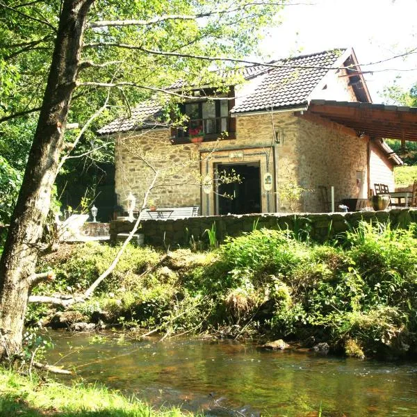 Moulin du XIIème siècle, hotel di Bersac-sur-Rivalier