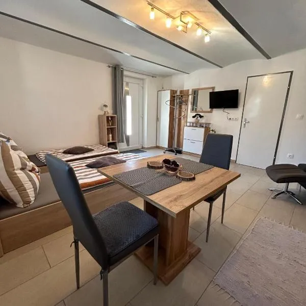 CSA- Ferienwohnung, ξενοδοχείο σε Mogersdorf