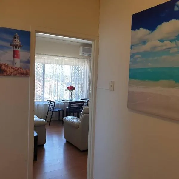 Beach side holiday apartment, hotel v destinaci Port Adelaide