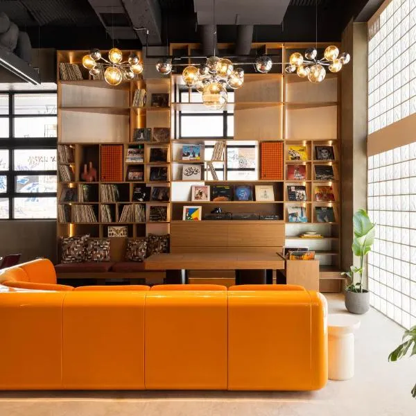 Okupa，位于雅典的酒店