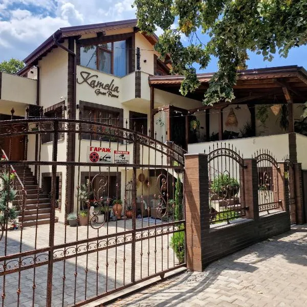 Kamelia guest rooms, hotel in Kazanlŭk