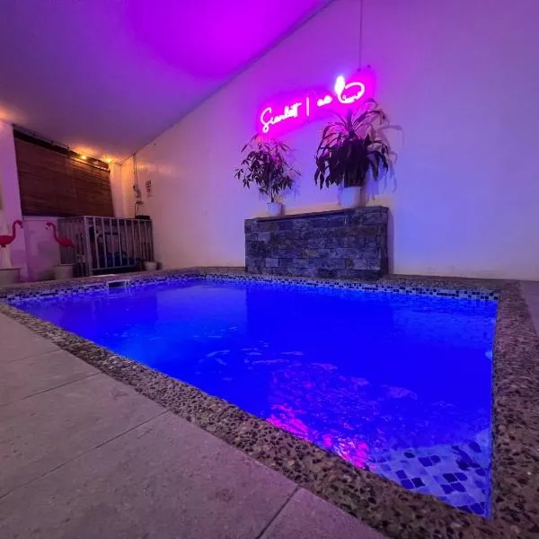 Scarlett Rae Private Pool Villa 1, hotell sihtkohas Angeles