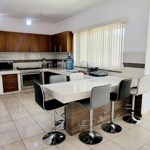 Departamento centrico - con todos los servicios - Facturamos, ξενοδοχείο σε Durango