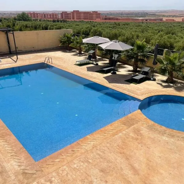 Charmante villa avec piscine DAR LUD, hôtel à Chichaoua