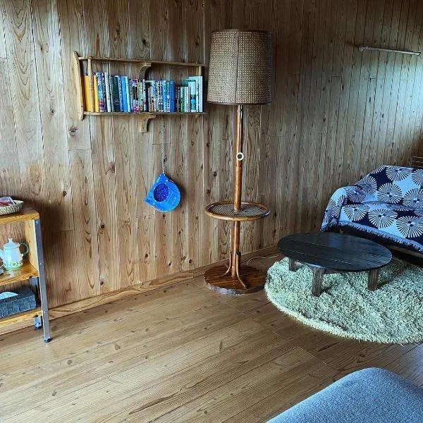 Taketomi में, होटल 小浜島カーリー商會