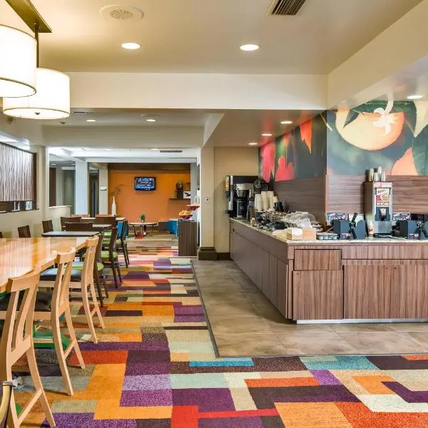 Fairfield Inn & Suites Jacksonville Airport, hotel in Jacksonville