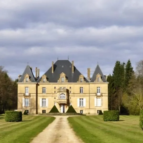 Château de Laclaireau, hotel in Virton